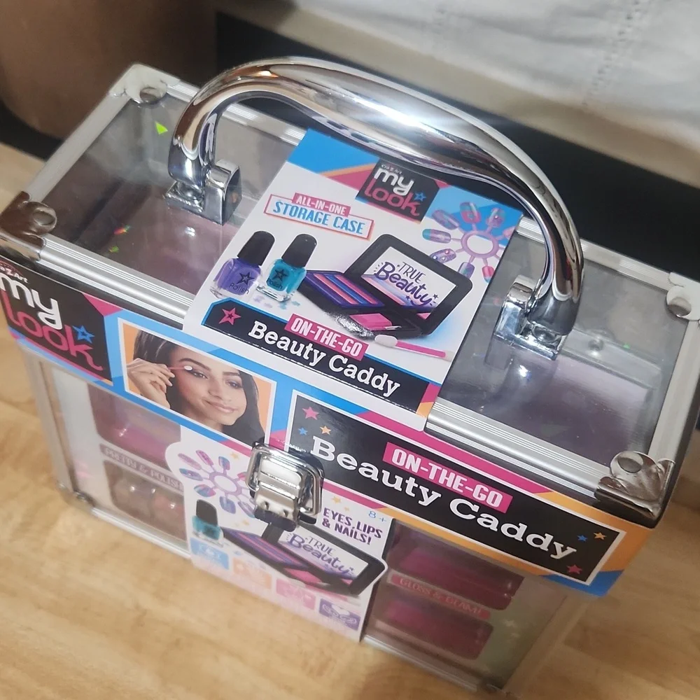 CRAZART ON-THE-GO BEAUTY CADDY
